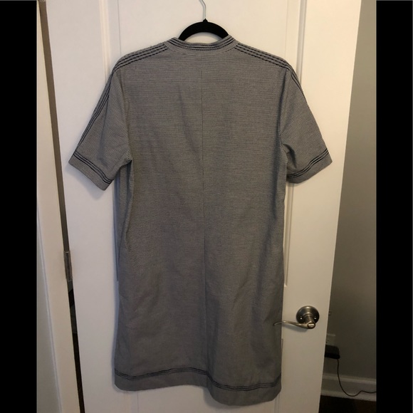 Piazza Sempione Shift Dress - Picture 3 of 8